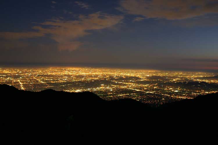 The second image below is a still from the second T-L sequence, the second sequence, almost all night-time, was captured with an interval roughly 20-25 seconds between frames (exposure time was 20 seconds). This is an 18 mm wide-angle image.